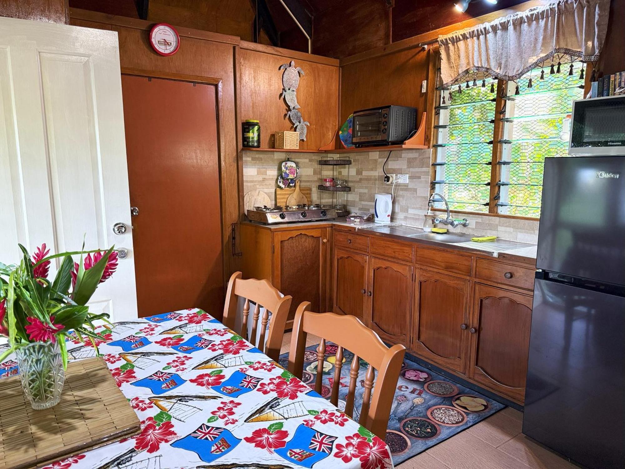 Sigasiga Sands Boutique Bungalows Савусаву Номер фото
